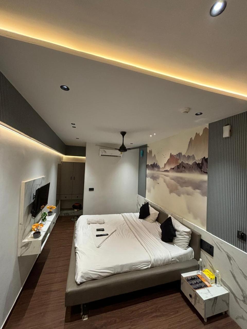 V Love Surat Exterior photo